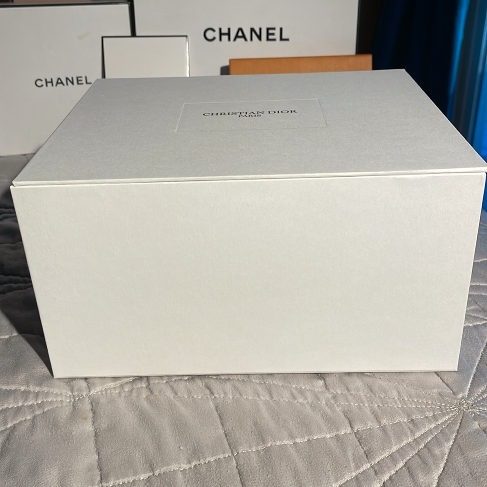 Dior Box - Picture 9 of 16